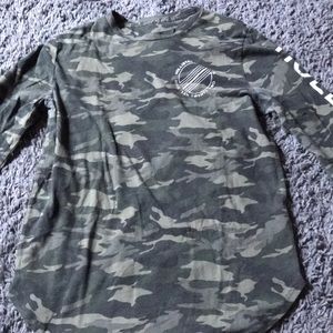 Men’s small Hollister long sleeve tee